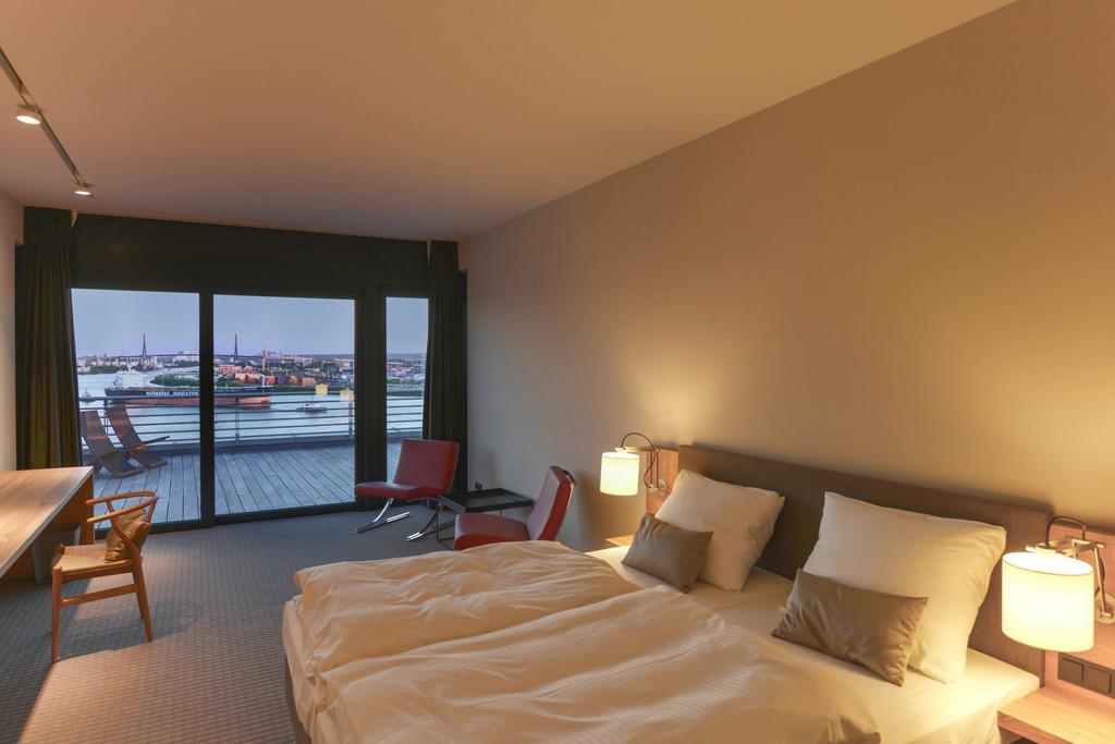 Rainvilles Elbterrassen Hamburg Phòng bức ảnh